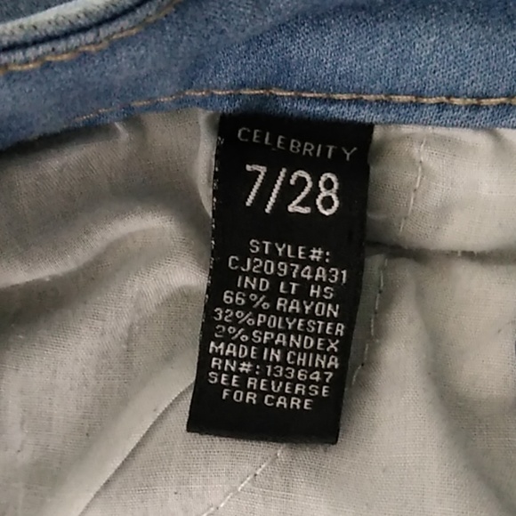 Celebrity Pink Blue Jeans - Picture 3 of 5